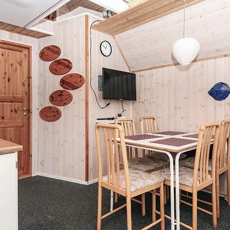 Holiday home 5 Person In Grindsted