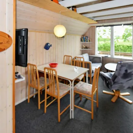 5 Person In Grindsted Semesterbostad *